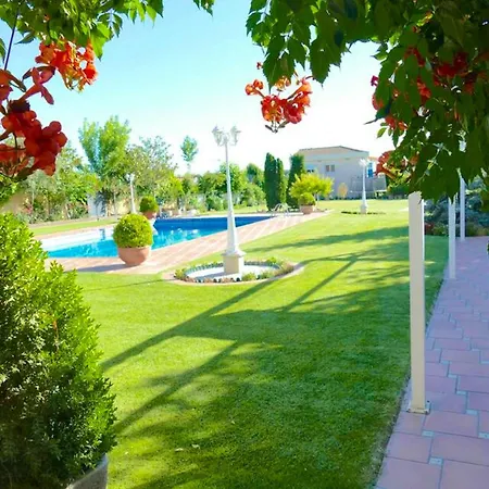 5 Bedrooms House With Private Pool Jacuzzi And Terrace At Salamanca فندق Villamayor (Salamanca)