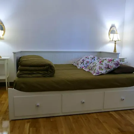 5 Bedrooms House With Private Pool Jacuzzi And Terrace At Salamanca Villamayor (Salamanca)