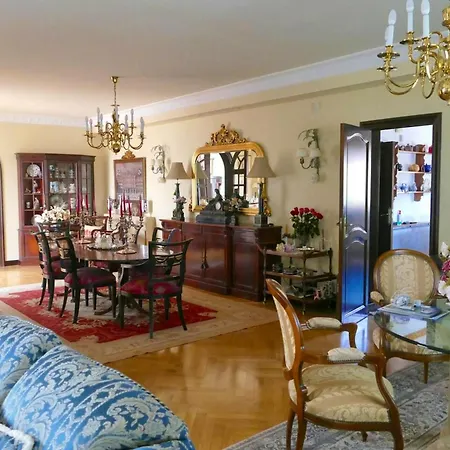 5 Bedrooms House With Private Pool Jacuzzi And Terrace At Salamanca Villamayor (Salamanca)